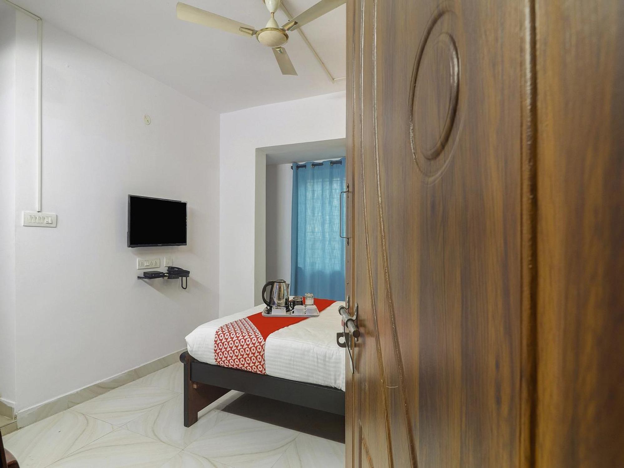 Hotel O Broholic Hotels Near Botanical Garden Хидерабад Екстериор снимка