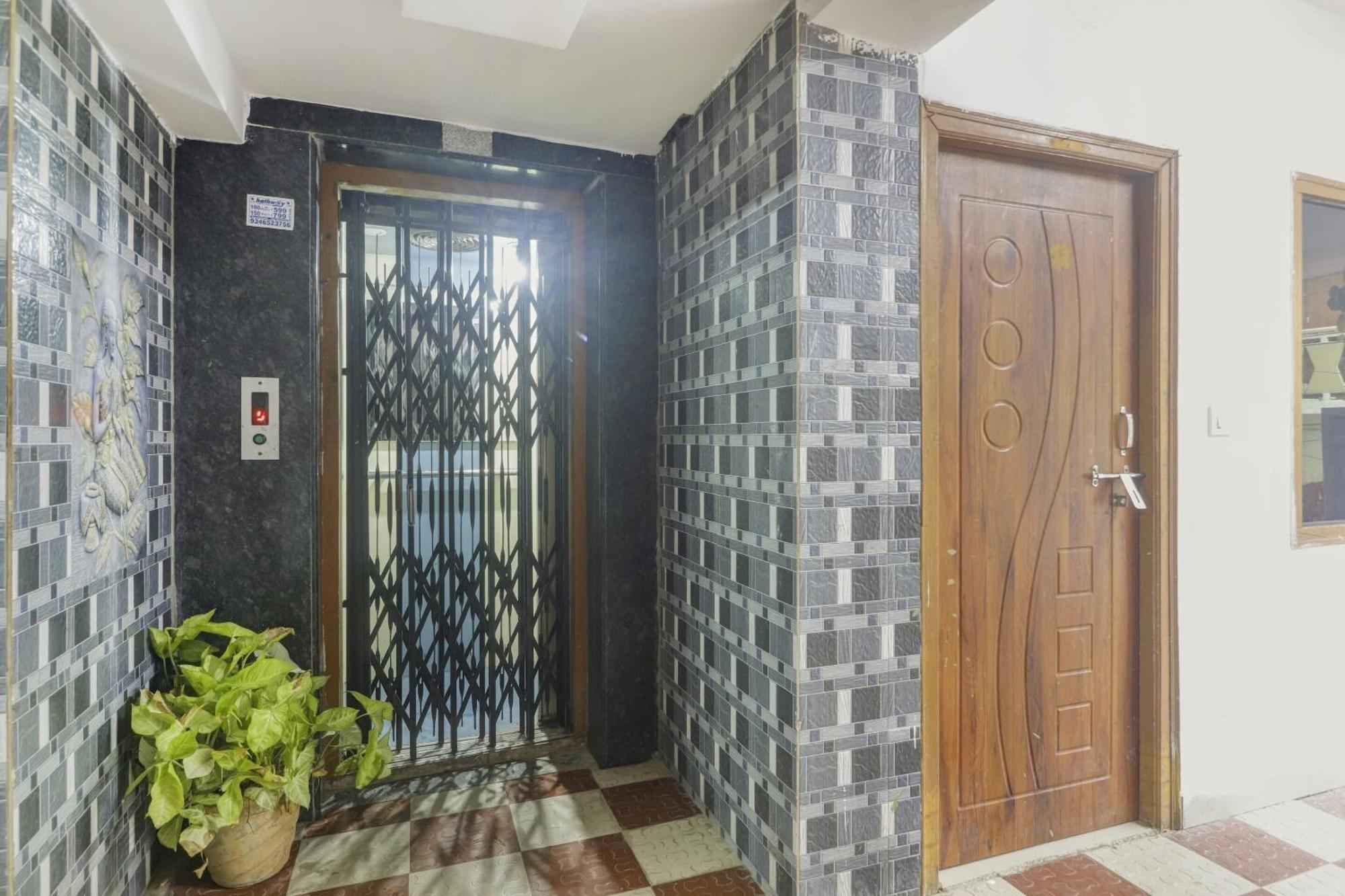 Hotel O Broholic Hotels Near Botanical Garden Хидерабад Екстериор снимка
