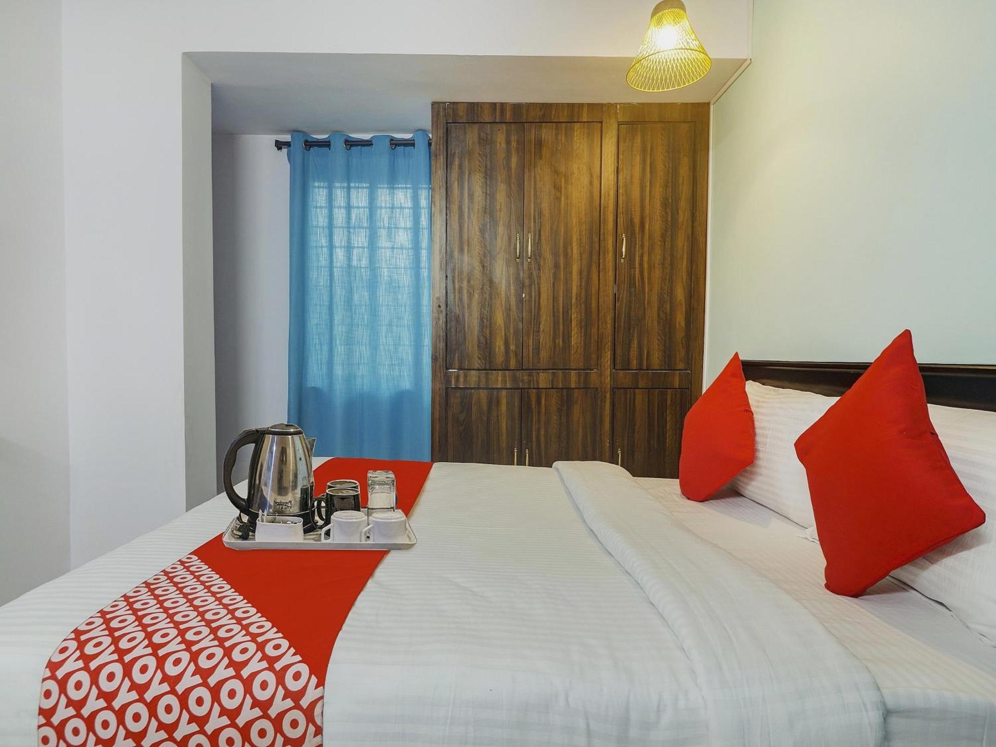 Hotel O Broholic Hotels Near Botanical Garden Хидерабад Екстериор снимка