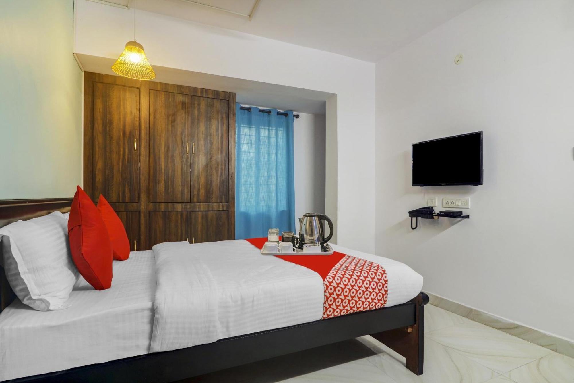 Hotel O Broholic Hotels Near Botanical Garden Хидерабад Екстериор снимка